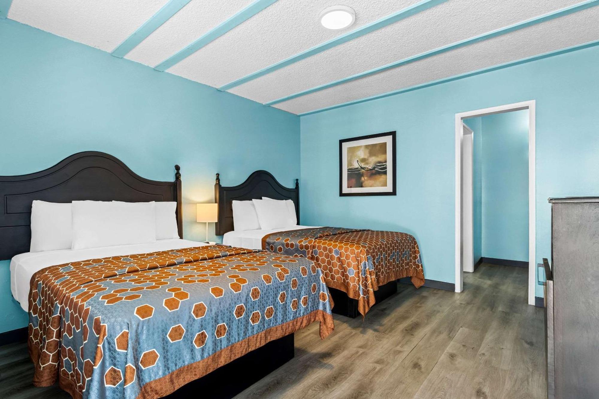 Noho Hollywood Hotel 2*